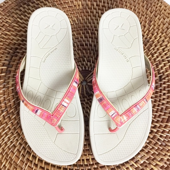 Aetrex Jules Thong Sandal - Red Beaded Shoes Size 5 Arch Support - Picture 2 of 3